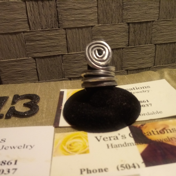 Ring - Picture 3 of 6